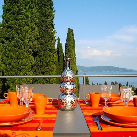 Washington Apartments Al Vittoriale Gardone Riviera Exterior foto