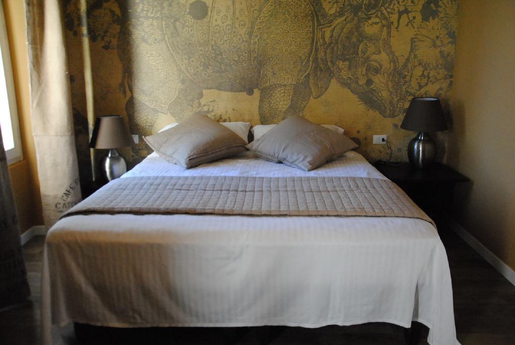 Washington Apartments Al Vittoriale Gardone Riviera Zimmer foto