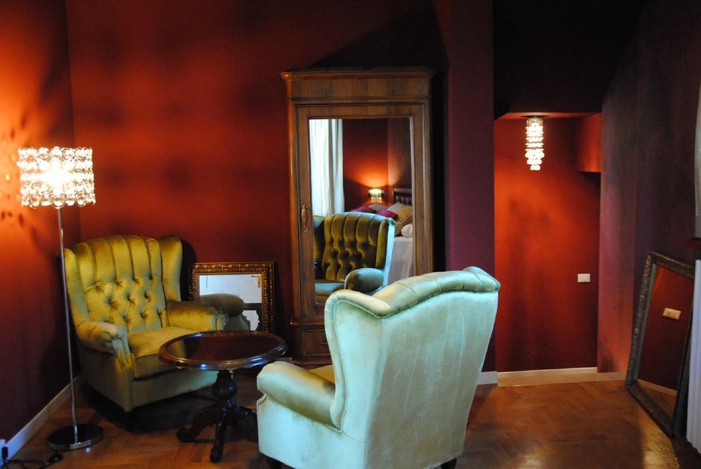 Washington Apartments Al Vittoriale Gardone Riviera Zimmer foto